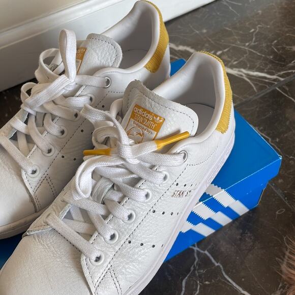 adidas Originals Shoes - Adidas Originals Stan Smith W White and Yellow